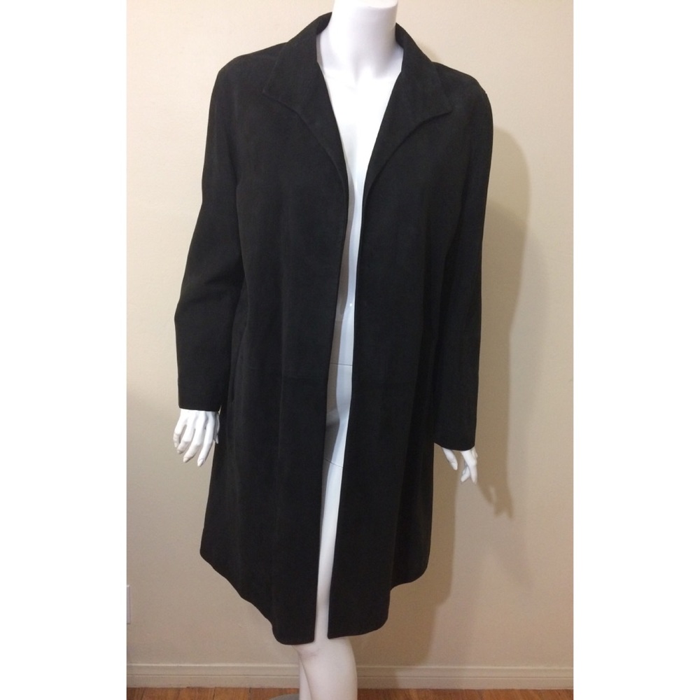Nicole Farhi genuine leather coat made in Italy
